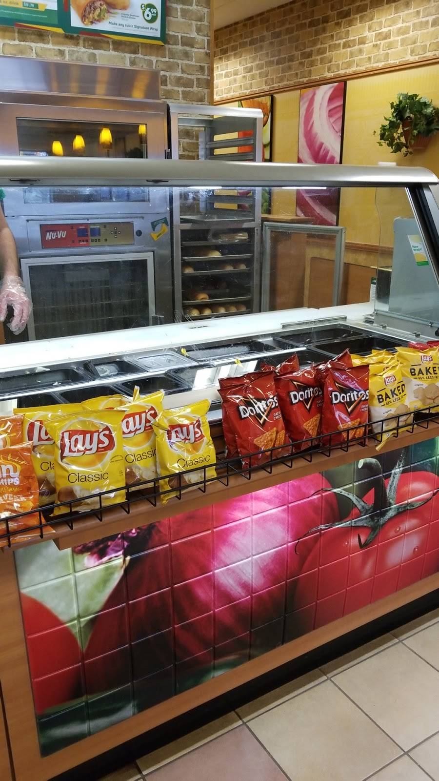 Subway | meal takeaway | 104 Desmet Line Suite E St. Marys, St Marys, KS 66536, USA | 7853211777 OR +1 785-321-1777