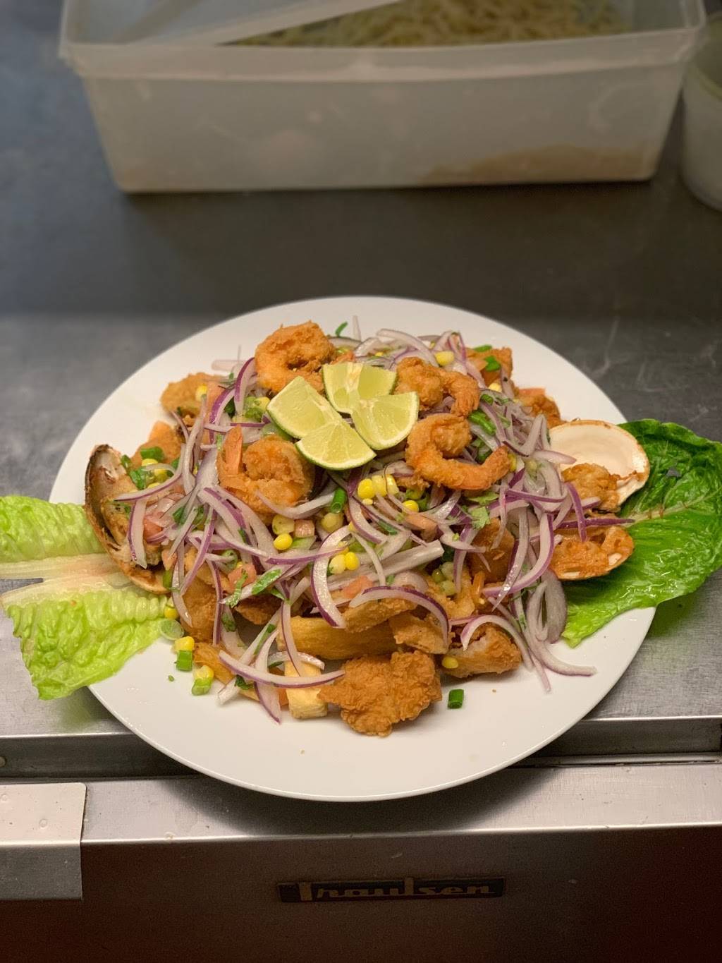 Anzuelo Fino | restaurant | 86-01 Northern Blvd, Jackson Heights, NY 11372, USA | 3478080600 OR +1 347-808-0600