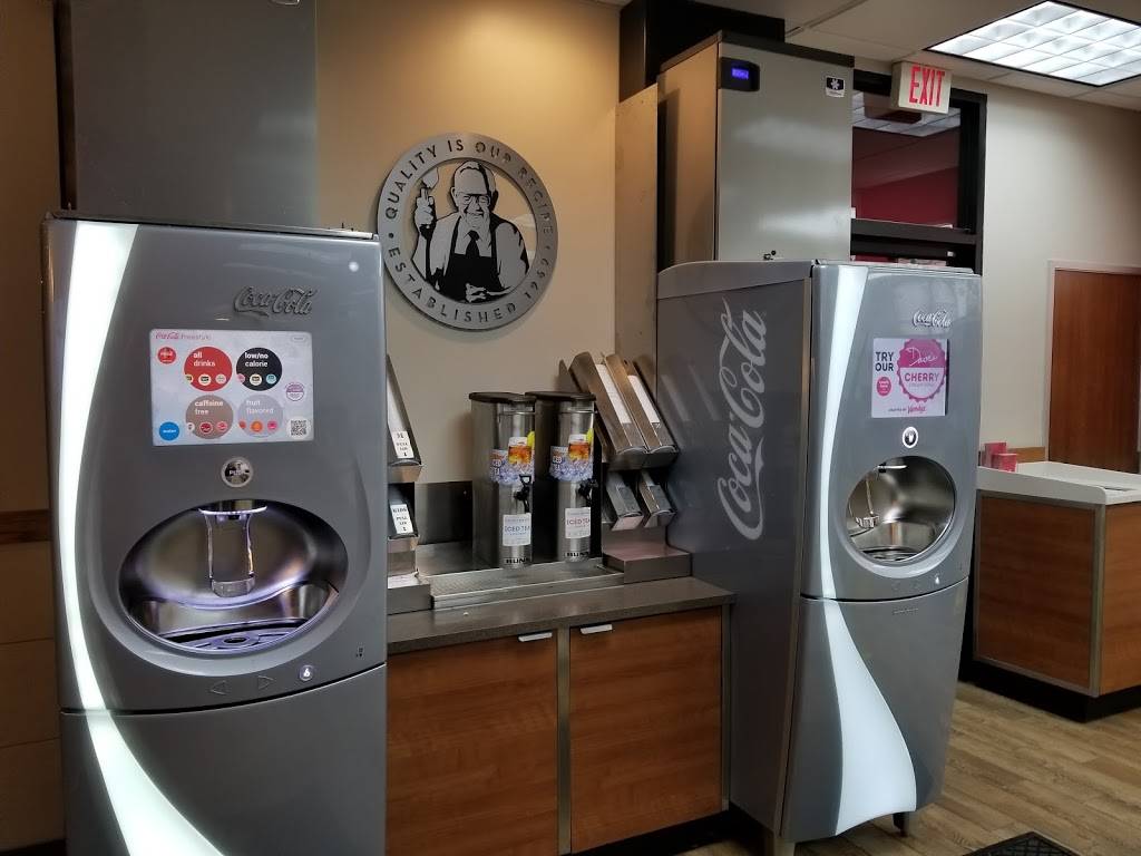 Wendys | restaurant | 692 TN-76, White House, TN 37188, USA | 6156722360 OR +1 615-672-2360