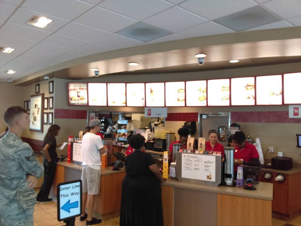 Chick-fil-A | restaurant | 2140 Coliseum Dr, Hampton, VA 23666, USA | 7578261277 OR +1 757-826-1277