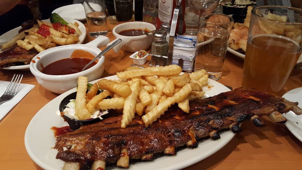 Twin Anchors Restaurant & Tavern | restaurant | 1655 N Sedgwick St, Chicago, IL 60614, USA | 3122661616 OR +1 312-266-1616