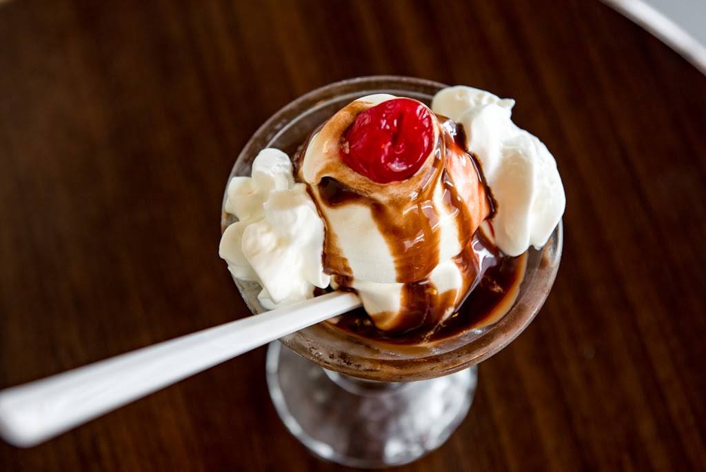 Stewarts All American Restaurant | restaurant | 340 Saw Mill Rd, West Haven, CT 06516, USA | 2039321401 OR +1 203-932-1401