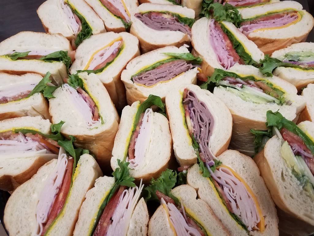 Guys for Lunch | restaurant | 6996, 1249 Pleasant Grove Blvd, Roseville, CA 95678, USA | 9167408424 OR +1 916-740-8424