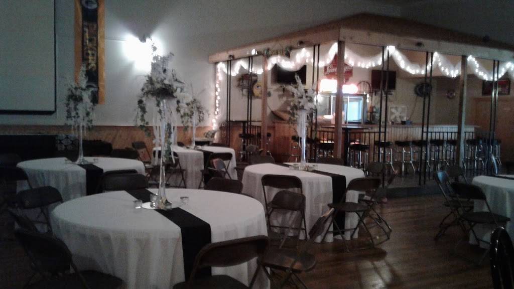 Classics Turner Hall Tavern | restaurant | 1716, 202 Elizabeth St, Plymouth, WI 53073, USA | 9208930016 OR +1 920-893-0016