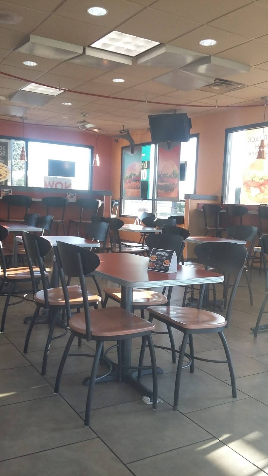 Jack in the Box | restaurant | 201 W Parker Rd, Plano, TX 75023, USA | 9724230524 OR +1 972-423-0524