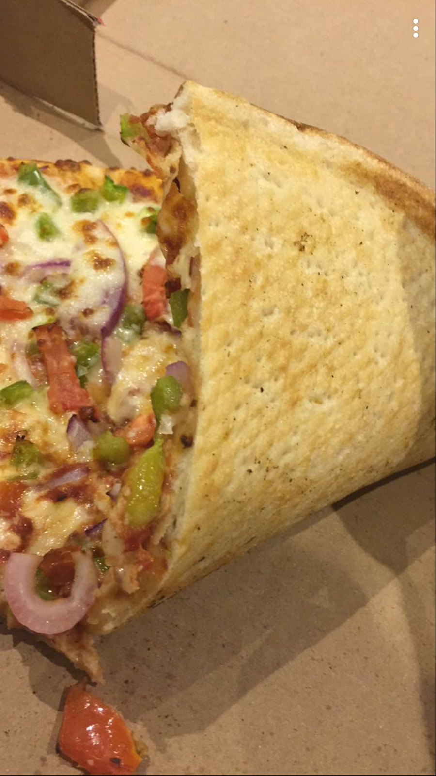 Popular Pizza | restaurant | 5380 Terry Fox Way, Mississauga, ON L5V 0A5, Canada | 9058141814 OR +1 905-814-1814