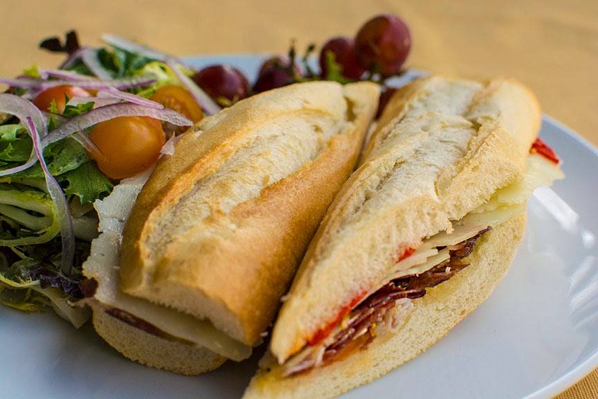 Casa Córdoba | restaurant | 2331 Honolulu Ave, Montrose, CA 91020, USA | 8189374445 OR +1 818-937-4445