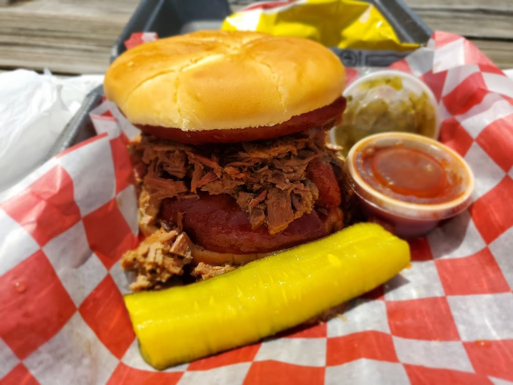 Chases BBQ Shack | restaurant | 1122 8th St, Woodward, OK 73801, USA | 5802561226 OR +1 580-256-1226