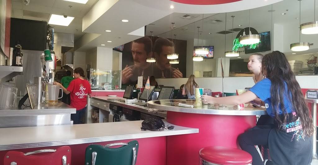 Johnnys Real New York Pizza | restaurant | 1320 Bison Ave, Newport Beach, CA 92660, USA | 9497181337 OR +1 949-718-1337