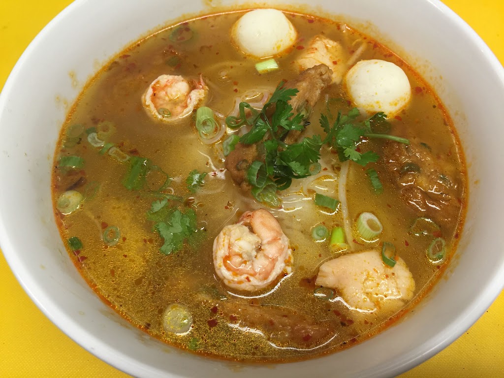 Erawan Thai Cuisine | restaurant | 820 Crater Lake Ave STE 107, Medford, OR 97504, USA | 5417738114 OR +1 541-773-8114