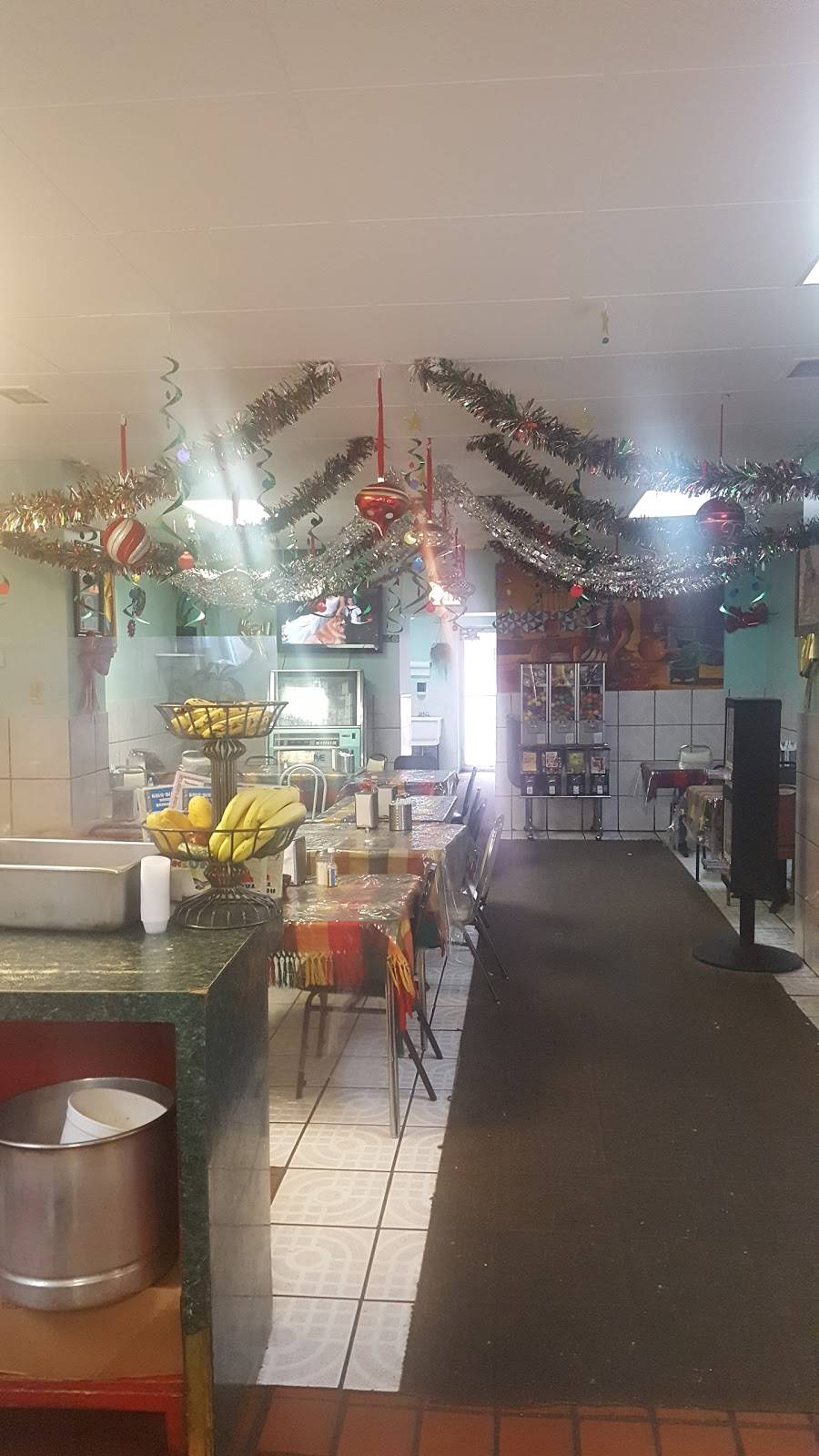 Victor Bueno | restaurant | 2057 W Cermak Rd, Chicago, IL 60608, USA | 7733765109 OR +1 773-376-5109