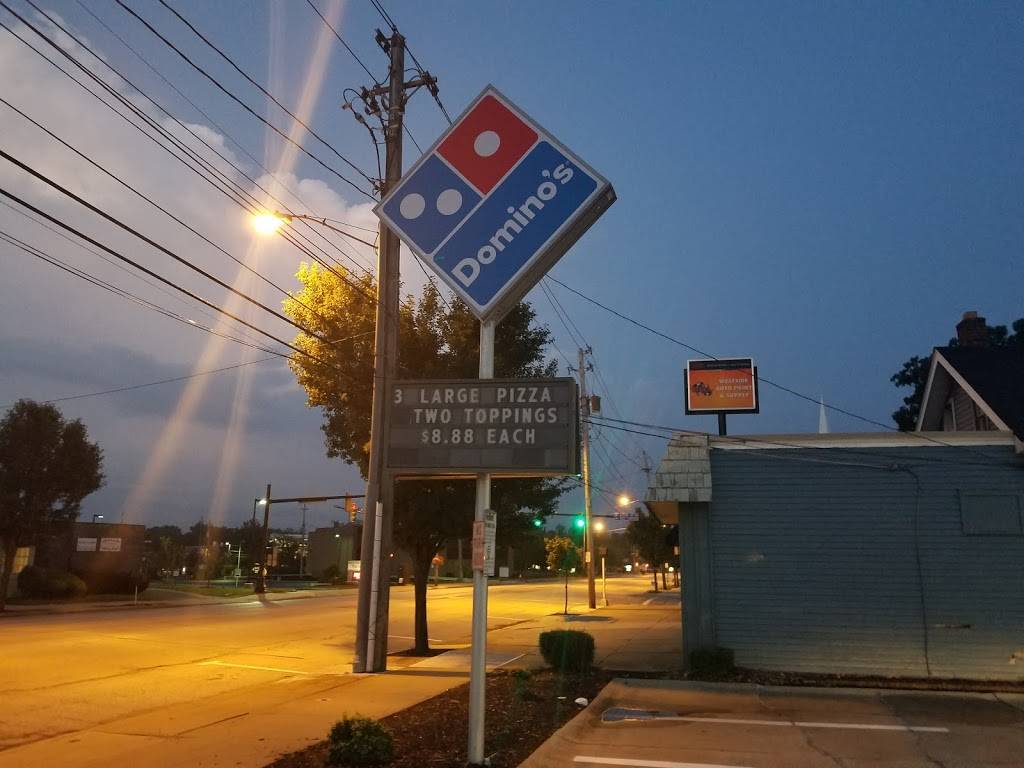 Dominos Pizza | meal delivery | 21154 Lorain Rd, Fairview Park, OH 44126, USA | 4403335544 OR +1 440-333-5544