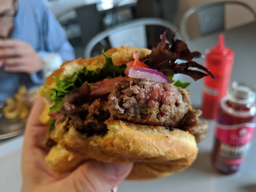 Healthy Eatz Vegetarian Cafe & more | restaurant | 12838 Jefferson Ave, Newport News, VA 23608, USA | 7572432666 OR +1 757-243-2666