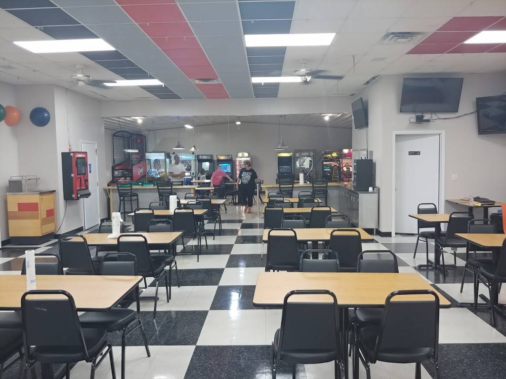 9 Flags Pizza | restaurant | 1255 E Wyandot Ave # Sandusky, Upper Sandusky, OH 43351, USA | 4192099999 OR +1 419-209-9999