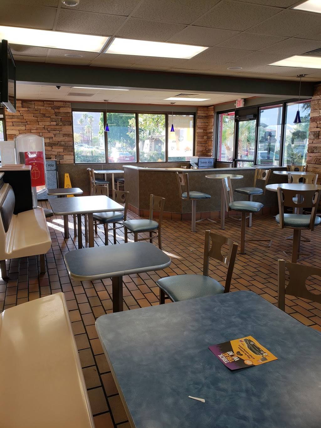 McDonalds | cafe | 72-755 CA-111, Palm Desert, CA 92260, USA | 7605681313 OR +1 760-568-1313