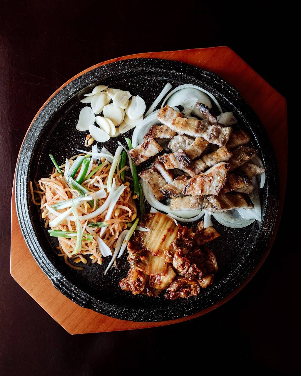 Buldaegi BBQ House | restaurant | 2470 Walnut St, Cary, NC 27518, USA | 9197030400 OR +1 919-703-0400