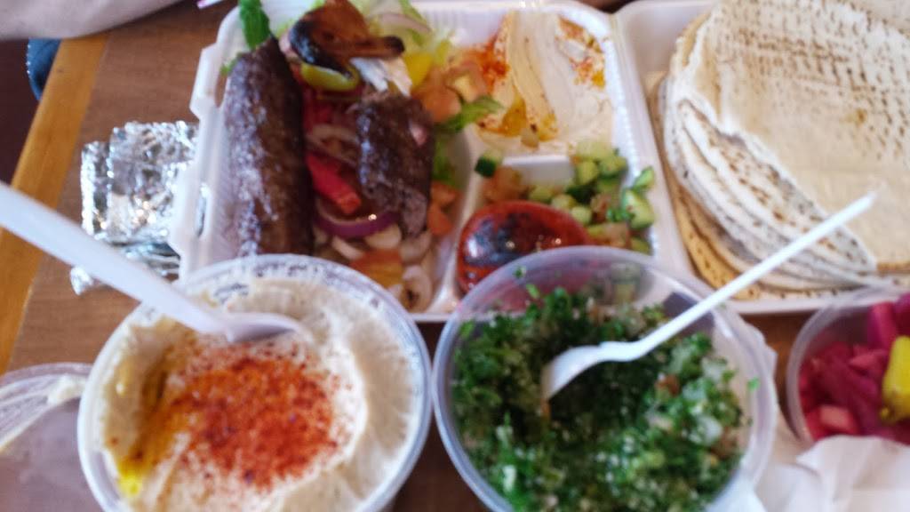 Zankou Chicken | restaurant | 1001 N San Fernando Blvd, Burbank, CA 91504, USA | 8182380414 OR +1 818-238-0414