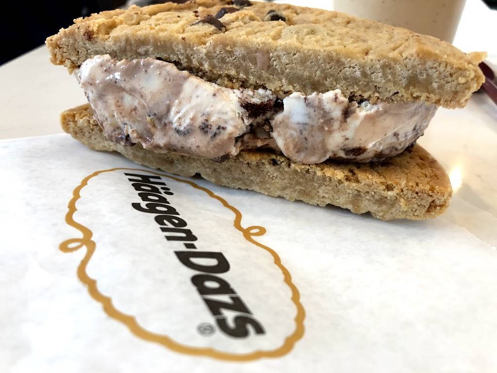 Häagen-Dazs® Ice Cream Shop | restaurant | 498 Red Apple Ct, Central Valley, NY 10917, USA | 8459282558 OR +1 845-928-2558