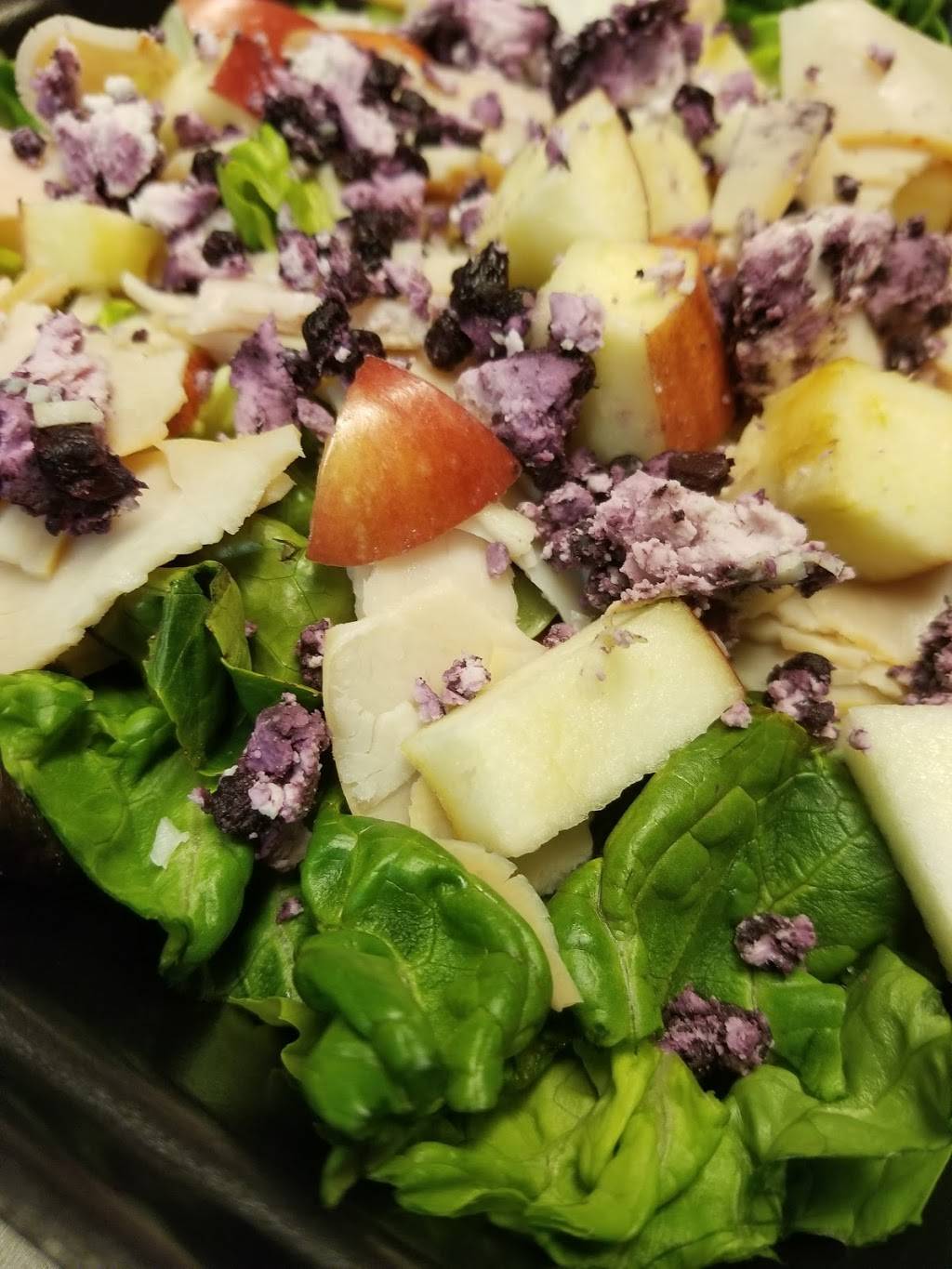 The Purple Rooster Cafe | restaurant | 105 South St, Plainville, MA 02762, USA | 5083161550 OR +1 508-316-1550