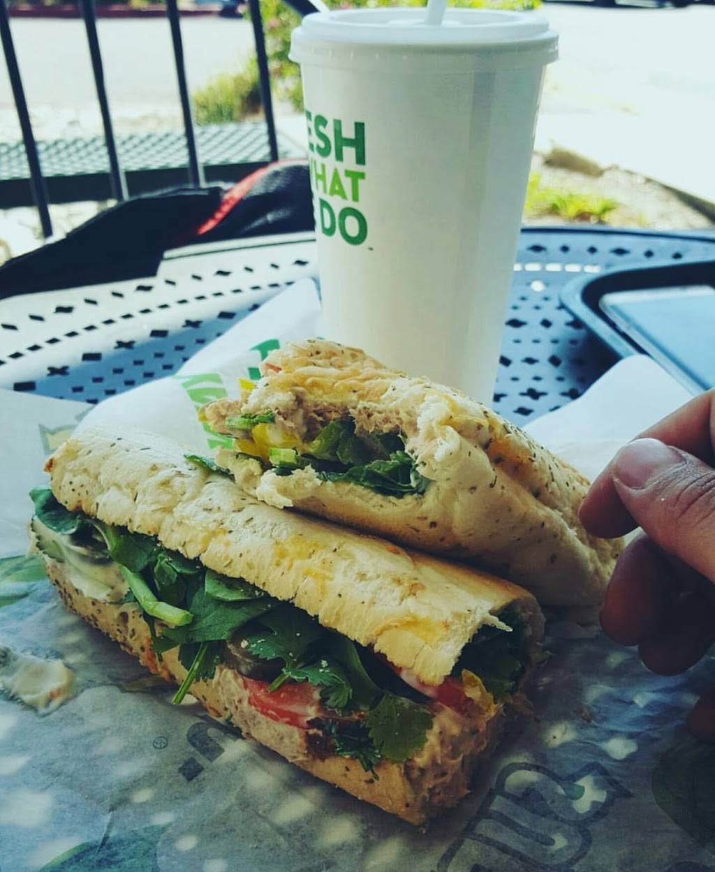 Subway Restaurants | restaurant | behind Valvoline, 1466 E Foothill Blvd suite # p, Upland, CA 91786, USA | 9099818829 OR +1 909-981-8829