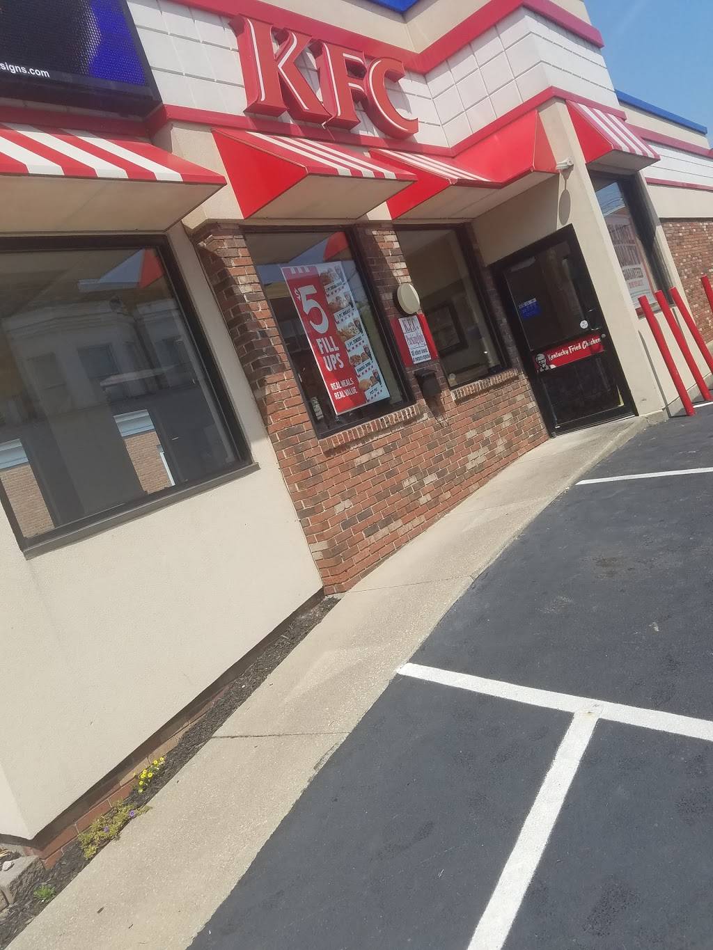 KFC | restaurant | 83 W Main St, Shelby, OH 44875, USA | 4193424232 OR +1 419-342-4232