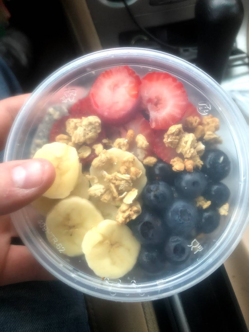 Jojo’s Juice Bar | restaurant | 124 Brooklyn Ave, Valley Stream, NY 11581, USA | 5168871694 OR +1 516-887-1694