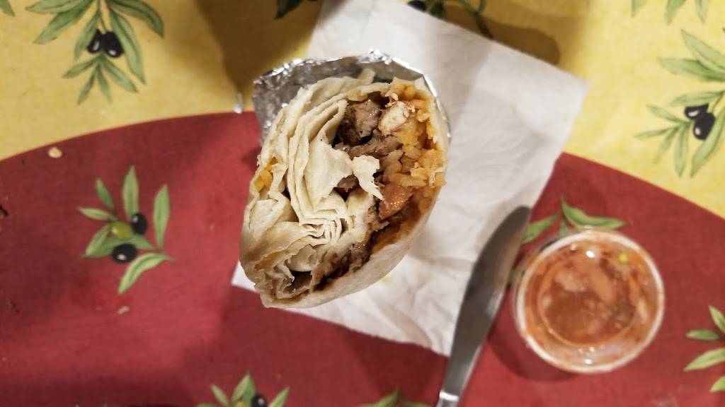 Favelas Mexican | restaurant | 2040 Harbison Dr # S, Vacaville, CA 95687, USA | 7074471120 OR +1 707-447-1120