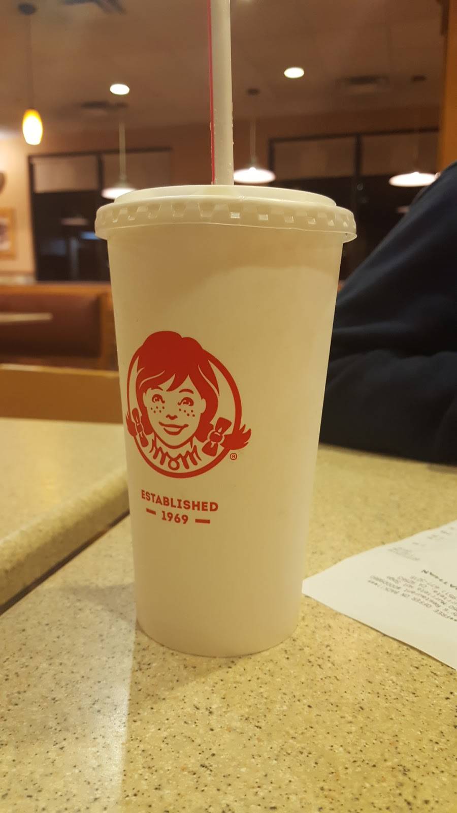Wendys | restaurant | 40460 Murrieta Hot Springs Rd, Murrieta, CA 92563, USA | 9516773218 OR +1 951-677-3218