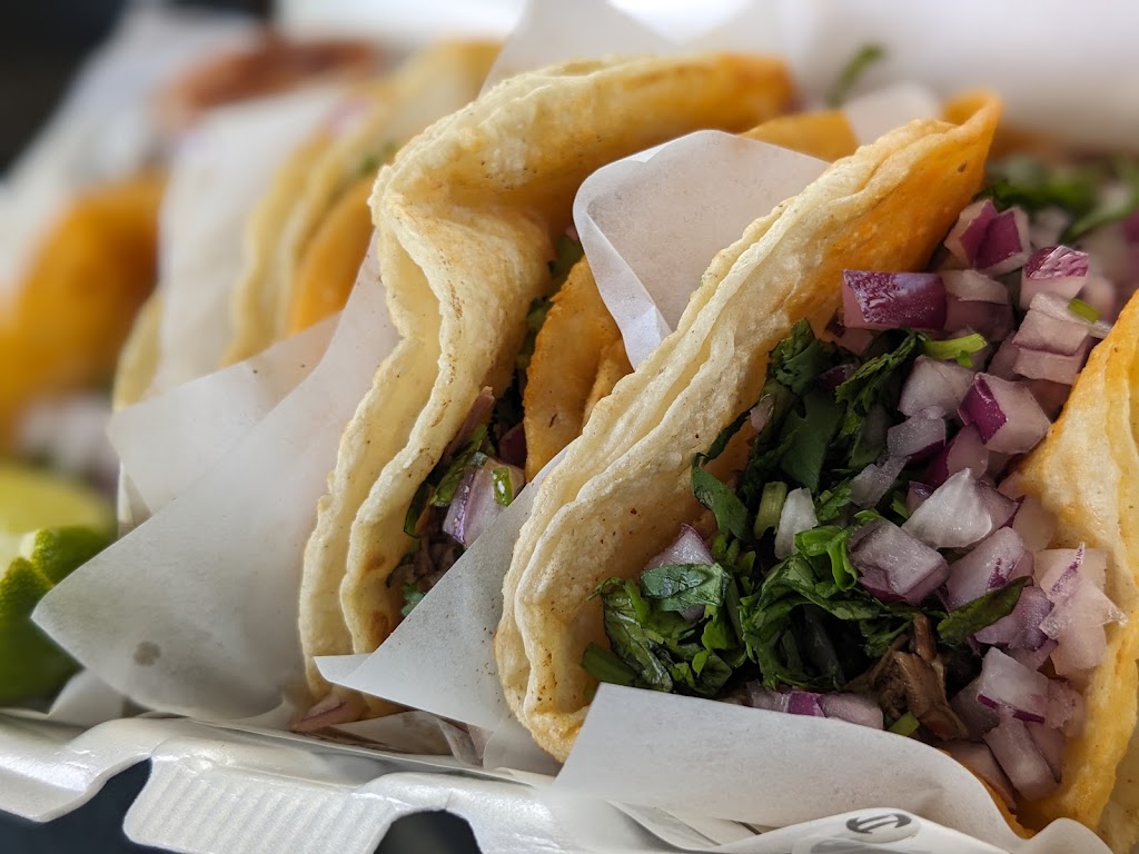 La santa birria | restaurant | 17465 Main St, Hesperia, CA 92345, USA | 4423195513 OR +1 442-319-5513