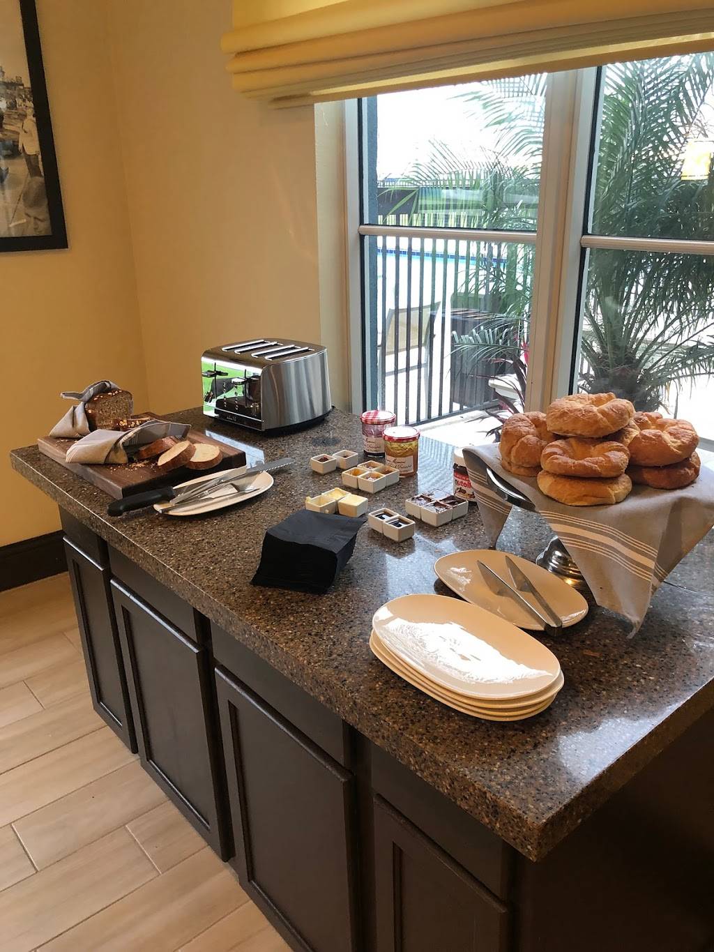 Sunrise at Seven | restaurant | 150 Midway Dr, Sebring, FL 33870, USA | 8887383601 OR +1 888-738-3601