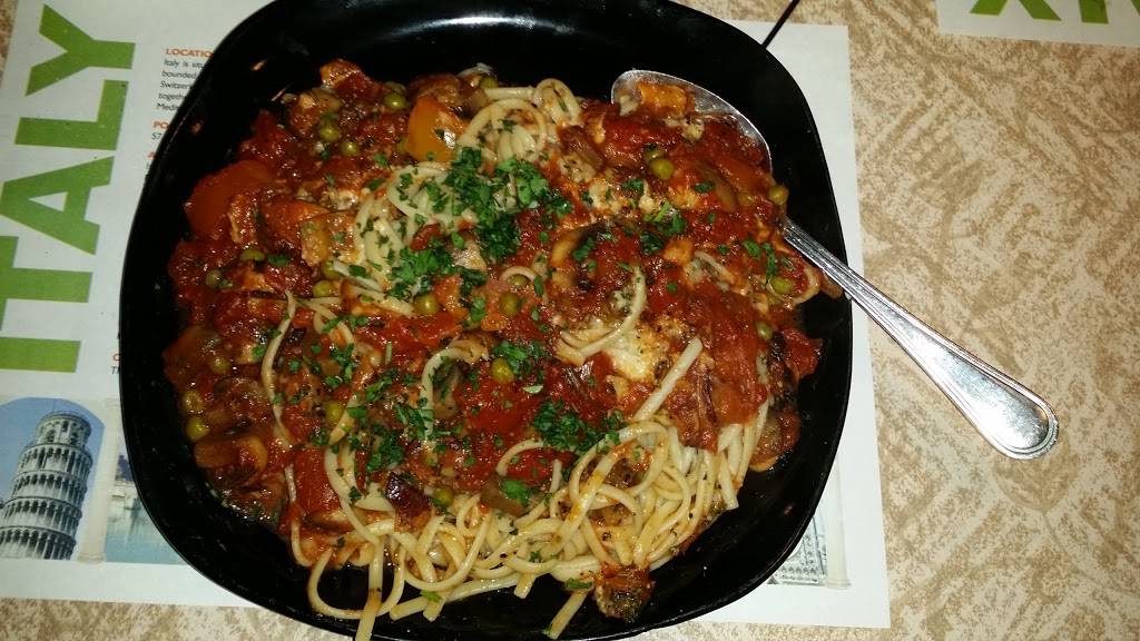 Stellas Casa Capri | restaurant | 2129 Birch Rd, Kenosha, WI 53140, USA | 2625517171 OR +1 262-551-7171