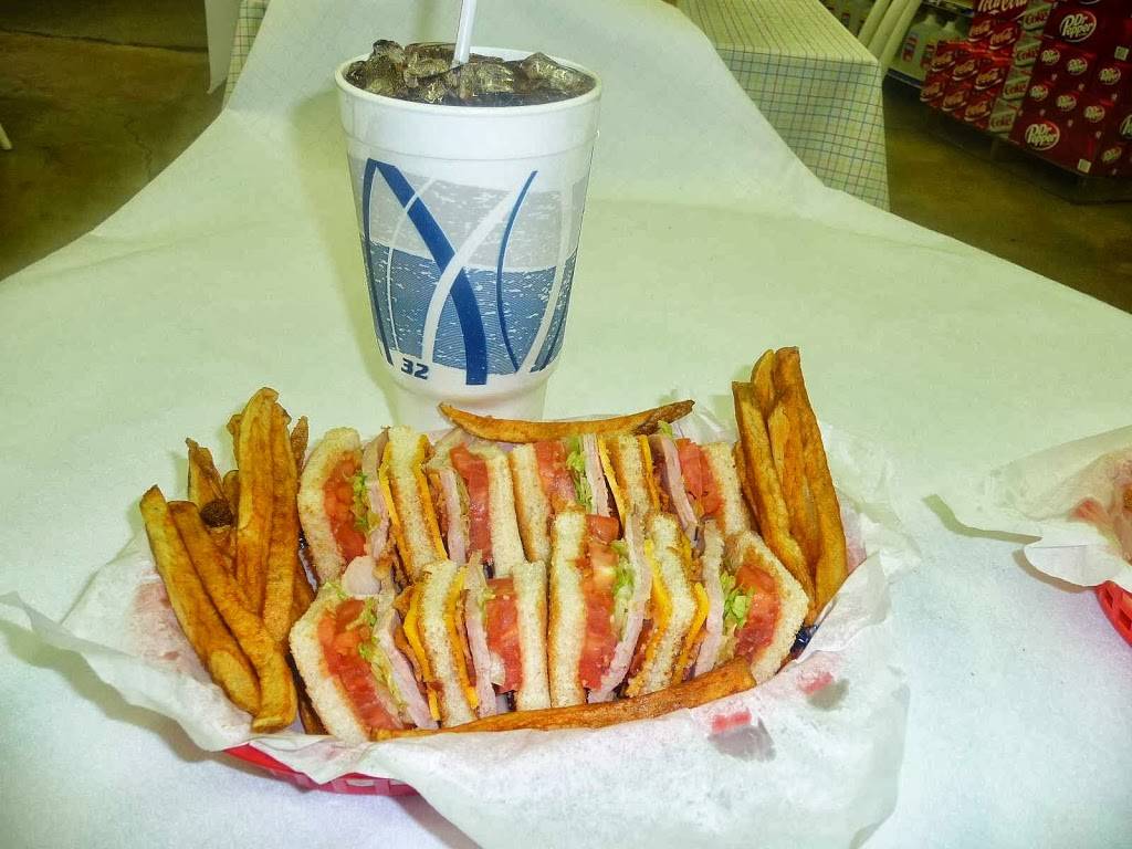 Reames Market | restaurant | 4513 TX-34, Greenville, TX 75402, USA | 9038832558 OR +1 903-883-2558