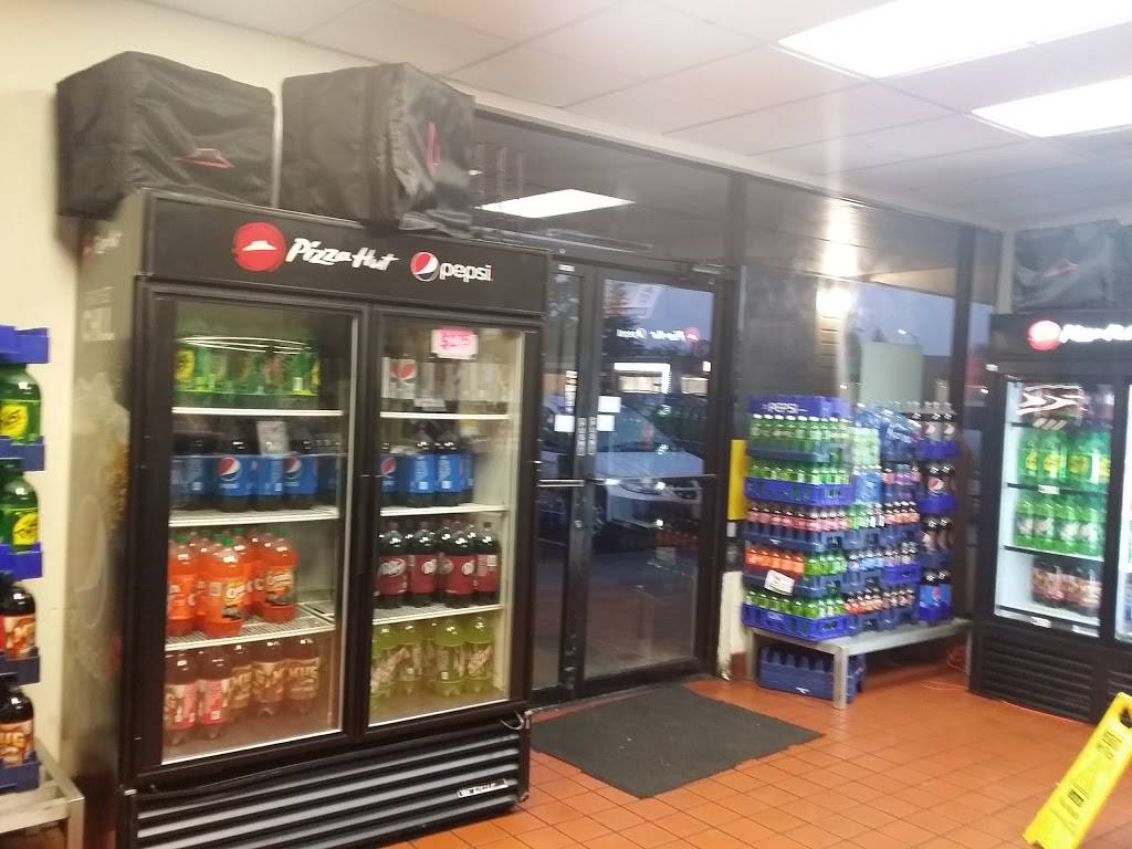 Pizza Hut | meal takeaway | 3052 Lancaster Dr NE, Salem, OR 97305, USA | 5033998000 OR +1 503-399-8000