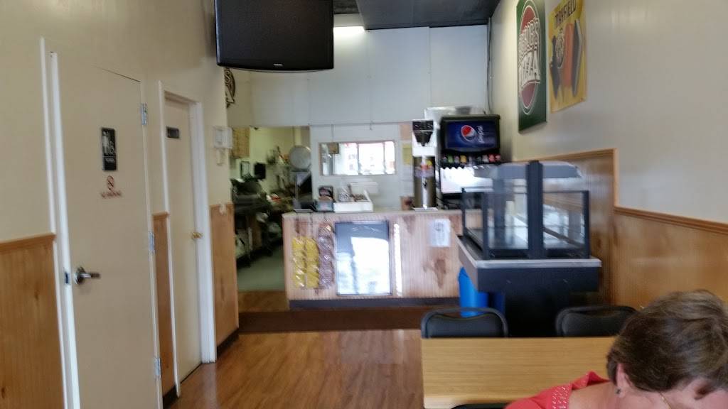 Big Bobs Pizza | restaurant | 6681 Bristol Hwy, Piney Flats, TN 37686, USA | 4233917951 OR +1 423-391-7951