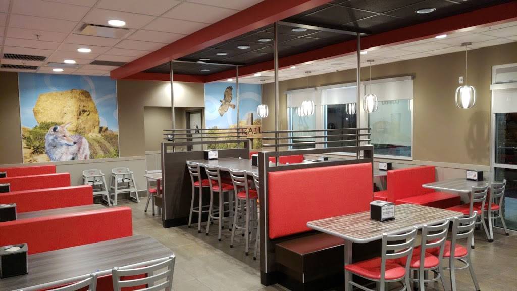 Carls Jr. | restaurant | 2402 Erringer Rd, Simi Valley, CA 93065, USA | 8055266915 OR +1 805-526-6915