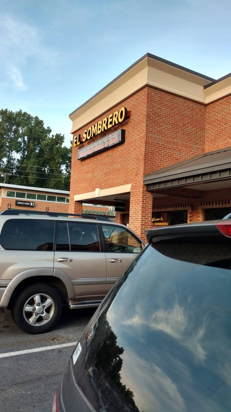 El Sombrero Mexican Restaurant | restaurant | 4646 Forsyth Rd, Macon, GA 31210, USA | 4782576617 OR +1 478-257-6617