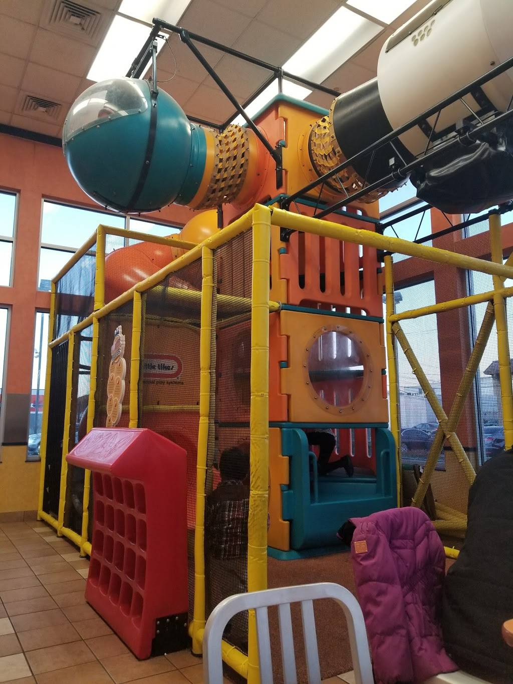 Burger King | restaurant | 500 Lyons Ave, Irvington, NJ 07111, USA | 8622797836 OR +1 862-279-7836