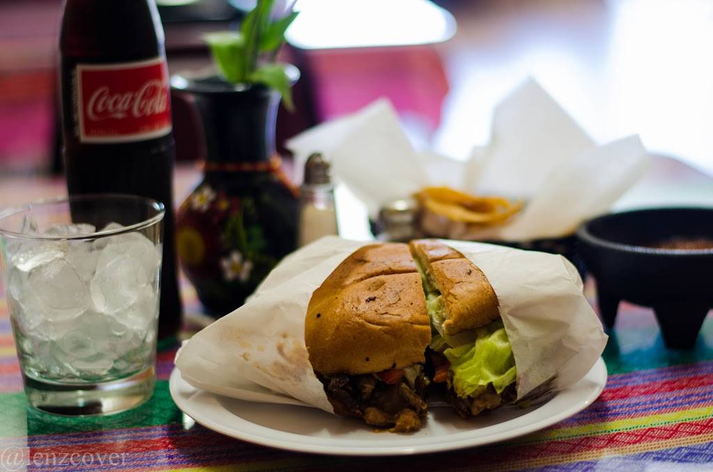 El Jacalito Oaxaqueño | restaurant | 12618 W Washington Blvd, Los Angeles, CA 90066, USA | 3105724625 OR +1 310-572-4625