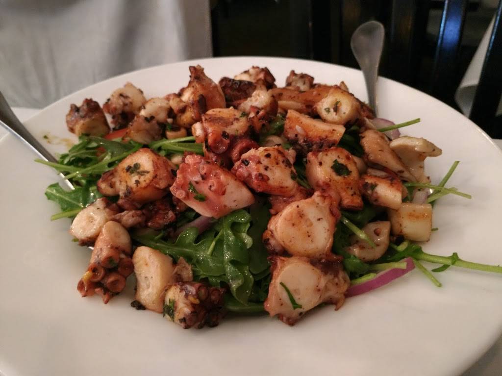 Matteos of Roslyn | restaurant | 88 Mineola Ave, Roslyn Heights, NY 11577, USA | 5164840555 OR +1 516-484-0555