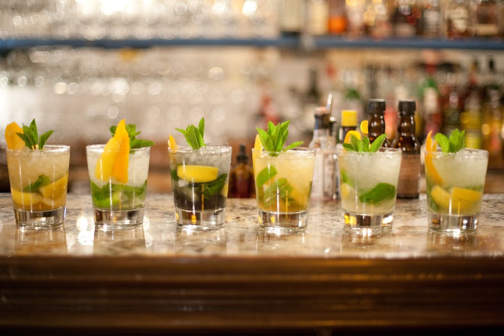 Maudes Liquor Bar | meal takeaway | 114 N Green St, Chicago, IL 60607, USA | 3123662646 OR +1 312-366-2646