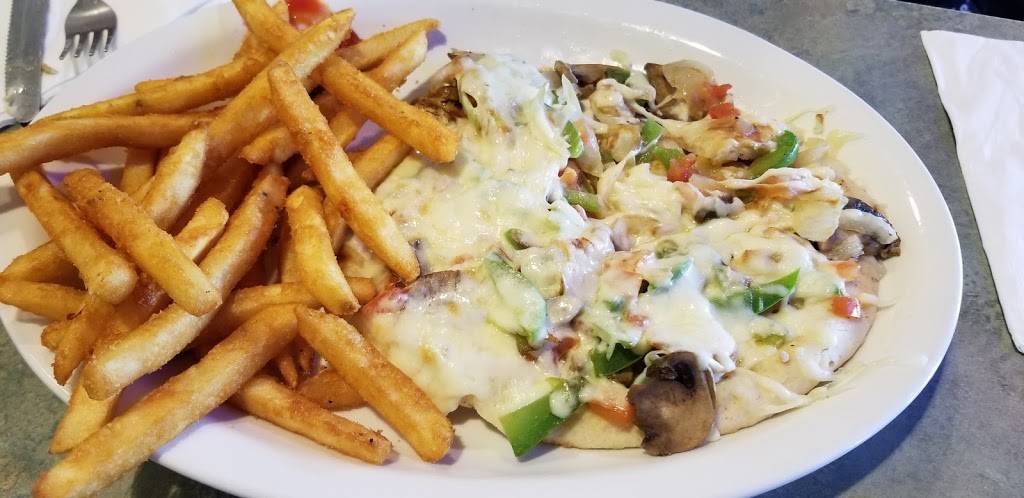 Dannys Family Dining | restaurant | 47250 Hayes Rd, Macomb, MI 48044, USA | 5867997745 OR +1 586-799-7745