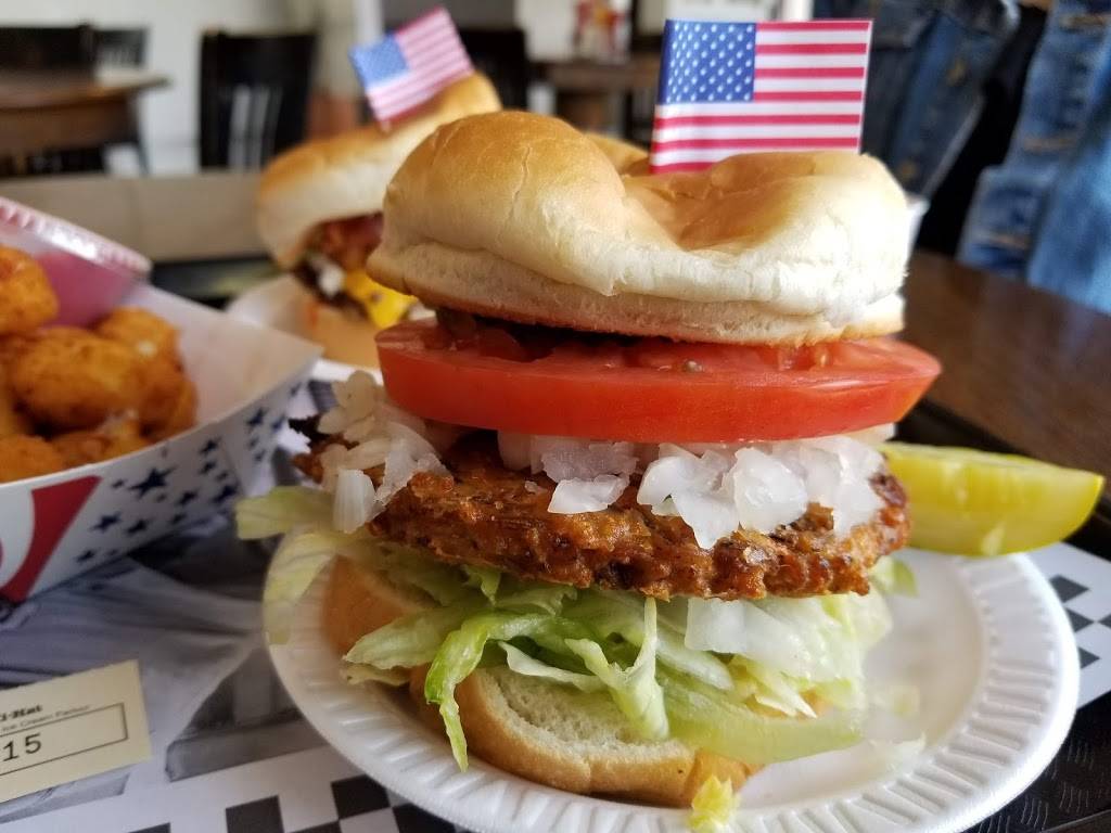 Gordys Hi-Hat | cafe | 415 Sunnyside Dr, Cloquet, MN 55720, USA | 2188796125 OR +1 218-879-6125