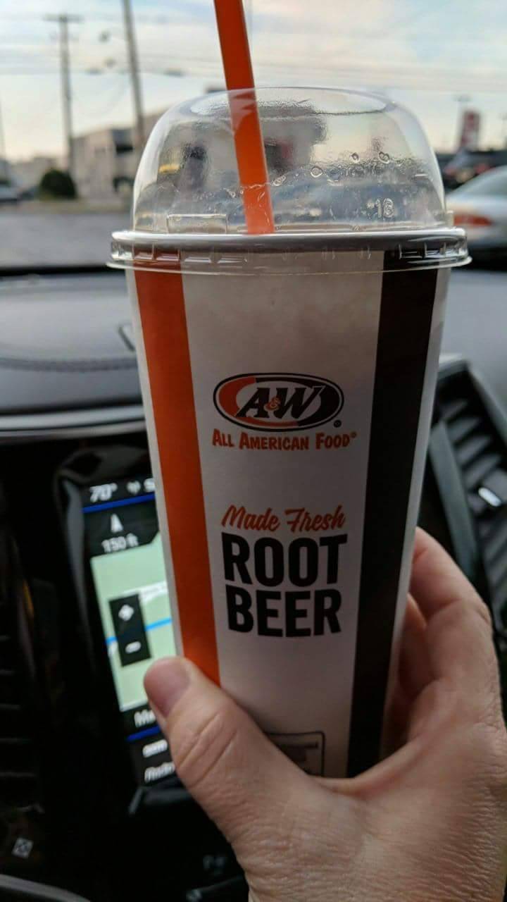 A&W Drive In-Kent | restaurant | 1124 W Main St, Kent, OH 44240, USA | 3306736912 OR +1 330-673-6912