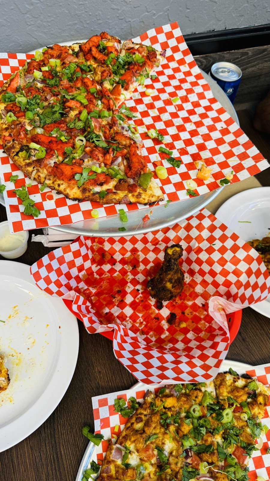 Desi Pizza Bites | restaurant | 2900 Standiford Ave #13, Modesto, CA 95350, USA | 2095225555 OR +1 209-522-5555