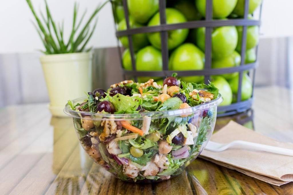 Juiced Café Newport | restaurant | 190 Thames St, Newport, RI 02840, USA | 4016193638 OR +1 401-619-3638