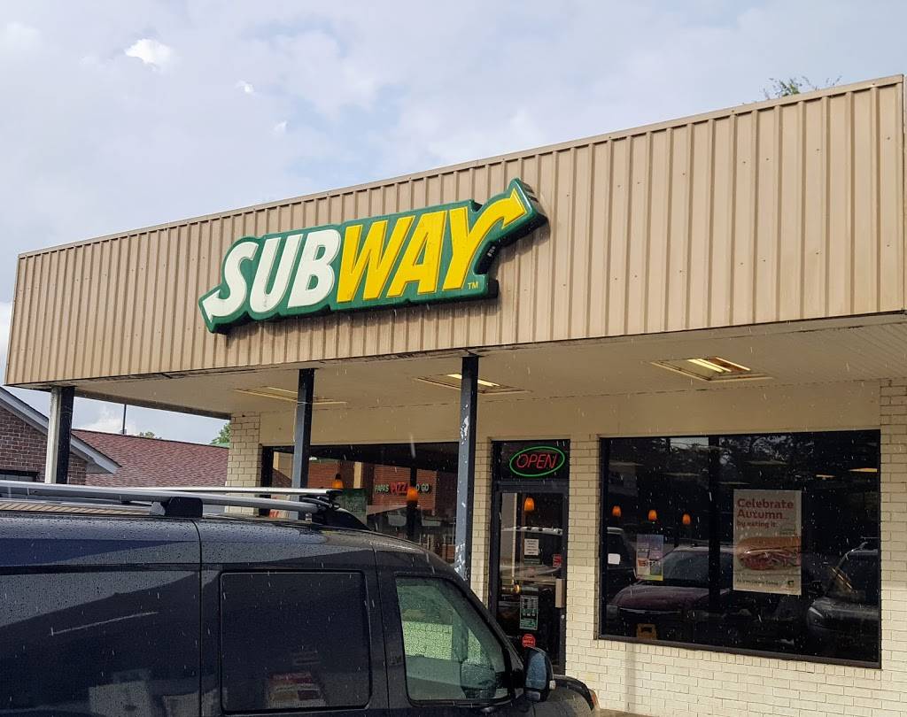 Subway | restaurant | 255 S Liberty St, Waynesboro, GA 30830, USA | 7065545030 OR +1 706-554-5030