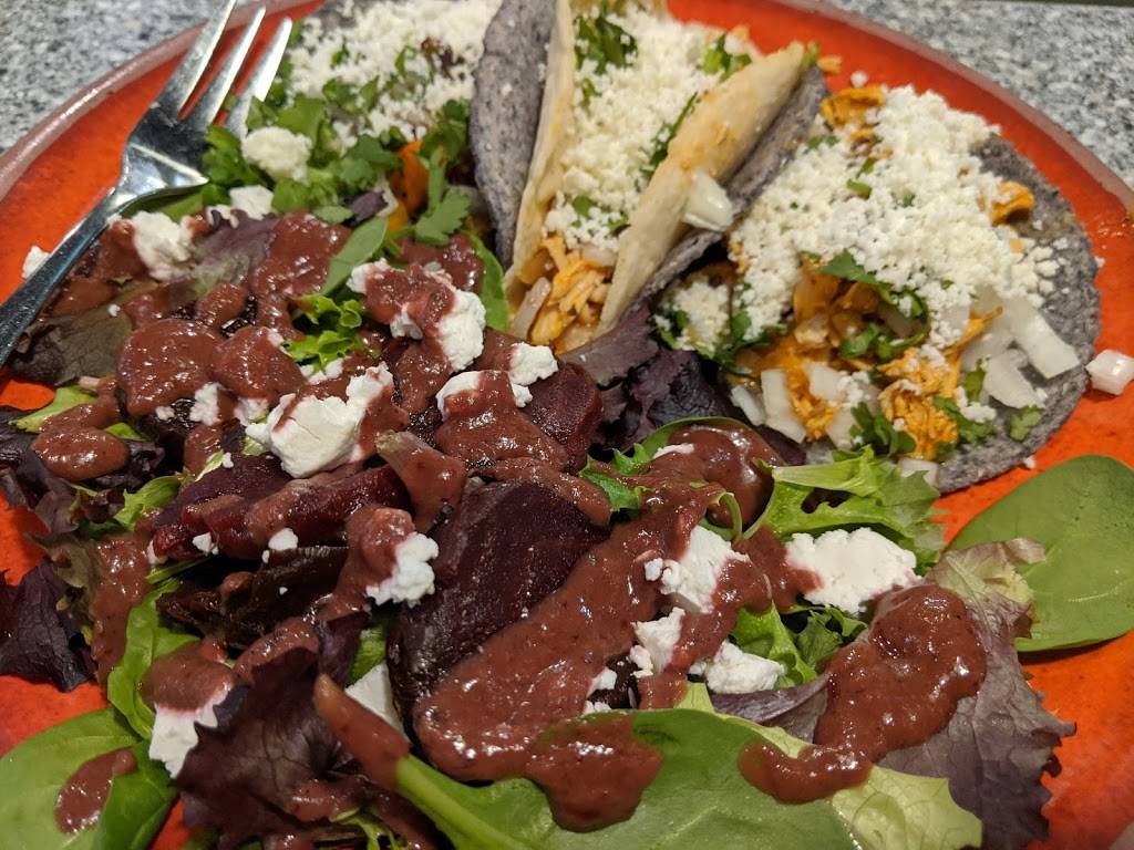 Migrants | restaurant | 2601 W Beltline Hwy Suite #106, Madison, WI 53713, USA | 6086308194 OR +1 608-630-8194