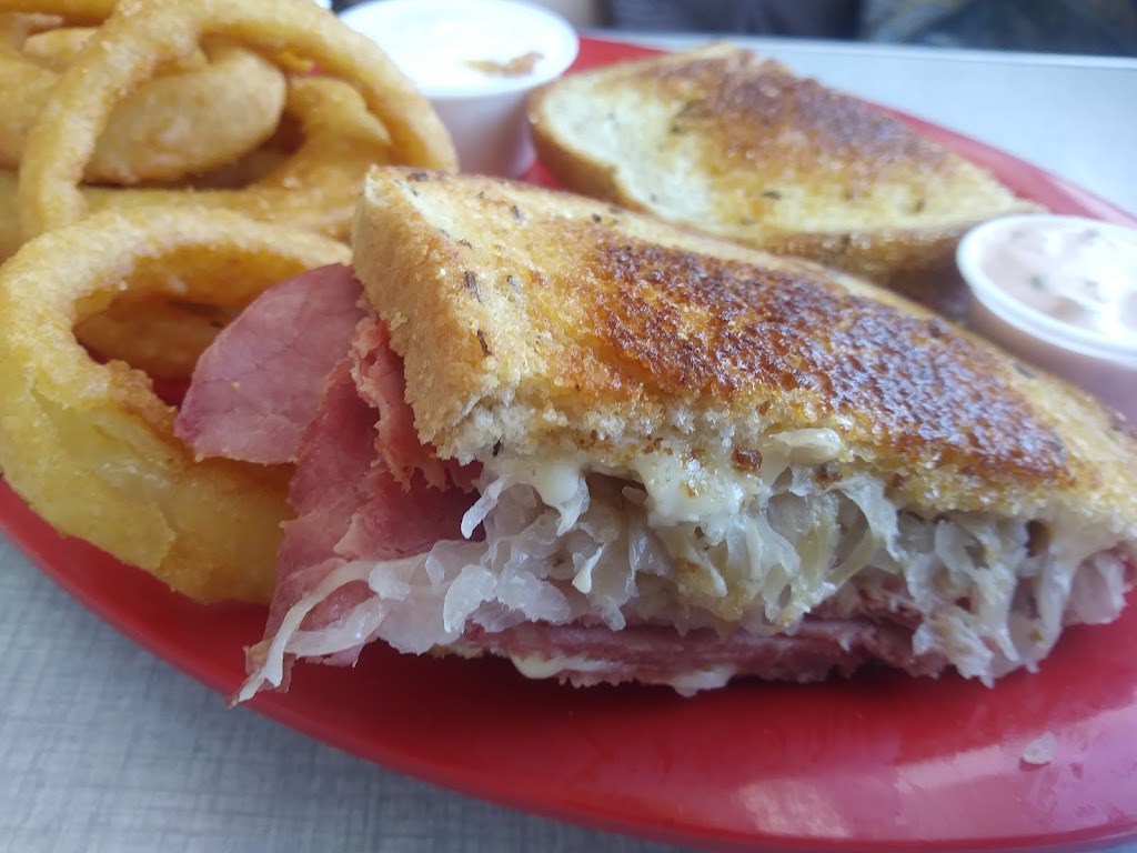 Susies Skyway Restaurant | restaurant | 6500 Mac Curdy Dr, Prescott, AZ 86301, USA | 9284456971 OR +1 928-445-6971