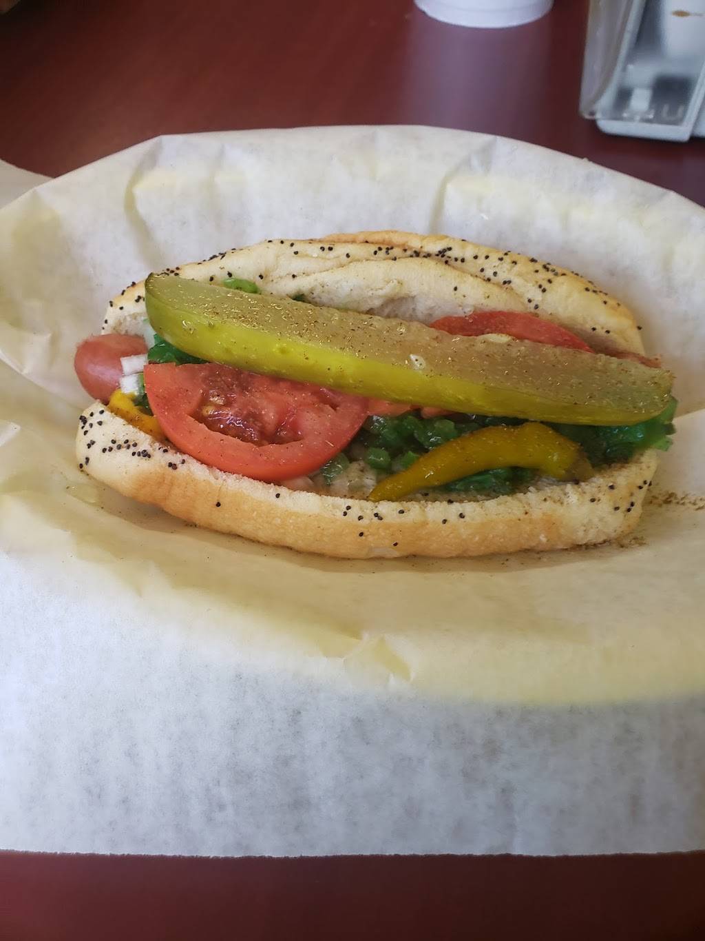 Ikes Eats & Treats | restaurant | 103 Main St, Auburndale, FL 33823, USA | 8639676111 OR +1 863-967-6111