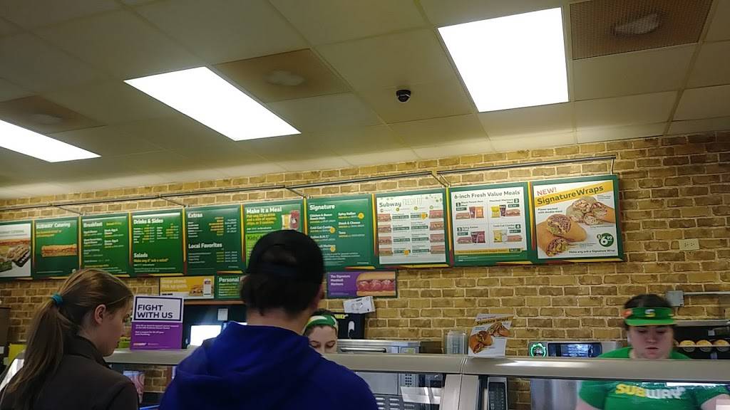 Subway | restaurant | 2034 Milton Ave, Janesville, WI 53545, USA | 6087564343 OR +1 608-756-4343